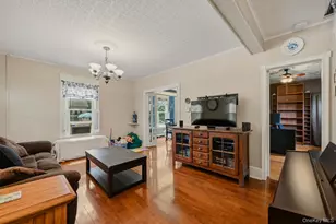 7 Kearney Ave, Harriman, NY 10926 - Photo 2