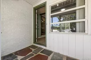870 Crittens Ln, Southold, NY 11971 - Photo 2