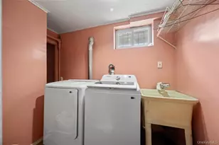 115-44 225th St, Cambria Heights, NY 11411 - Photo 20