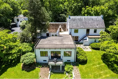 164 S Mountain Road, New City, NY 10956 - Photo 2