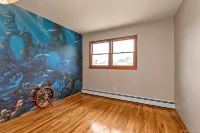 7 Freedom Court, Babylon, NY 11702 - Photo 14