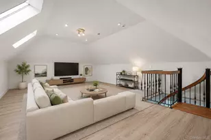 1-52 Whitson St, Forest Hills, NY 11375 - Photo 42
