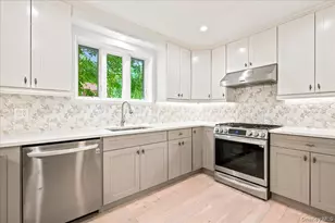 1-52 Whitson St, Forest Hills, NY 11375 - Photo 10