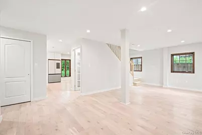 152 Whitson Street, Forest Hills, NY 11375 - Photo 8