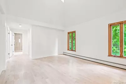 152 Whitson Street, Forest Hills, NY 11375 - Photo 34