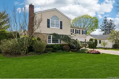 221 Kensington Road, Garden City, NY 11530 - Photo 2