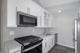 183 N Wellwood Ave, Lindenhurst, NY 11757 - Photo 2