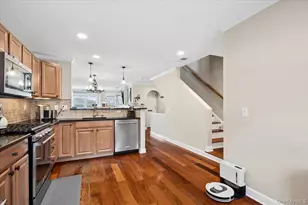 225 Waterside Close, Peekskill, NY 10566 - Photo 14