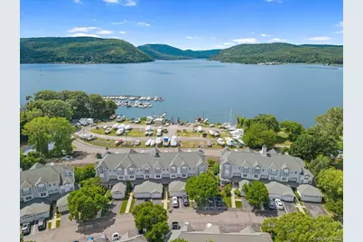 225 Waterside Close, Peekskill, NY 10566 - Photo 2