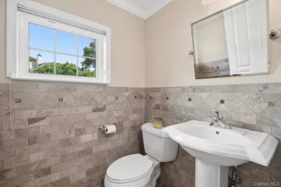 225 Waterside Close, Peekskill, NY 10566 - Photo 18