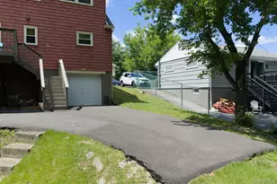 24 Mountain Ave, Middletown, NY 10940 - Photo 6