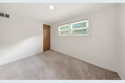 24 Mountain Avenue, Middletown, NY 10940 - Photo 26