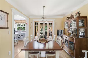 50 Amsterdam Rd, Smithtown, NY 11787 - Photo 10