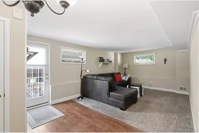 50 Amsterdam Road, Smithtown, NY 11787 - Photo 26