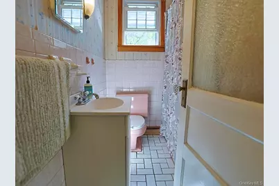 16 Highview Avenue, Wurtsboro, NY 12790 - Photo 18