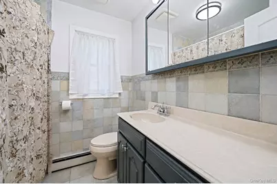 168 W 21st Street, Deer Park, NY 11729 - Photo 14
