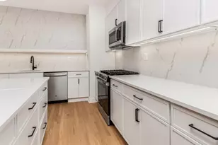 43 Calton Rd, New Rochelle, NY 10804 - Photo 6