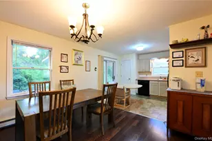 12 Walnut Ln, Middletown, NY 10940 - Photo 6