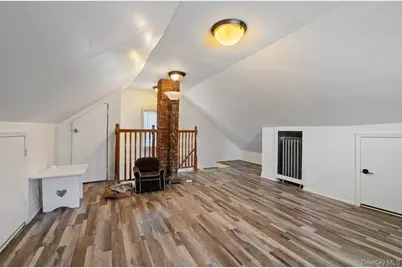8815 Commonwealth Boulevard, Bellerose, NY 11426 - Photo 12