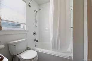 88-15 Commonwealth Blvd, Bellerose, NY 11426 - Photo 14