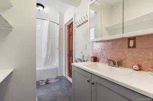 88-15 Commonwealth Blvd, Bellerose, NY 11426 - Photo 10