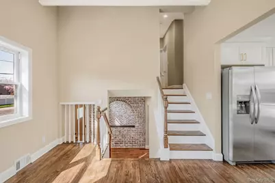 25 Greentree Drive, Oakdale, NY 11769 - Photo 20