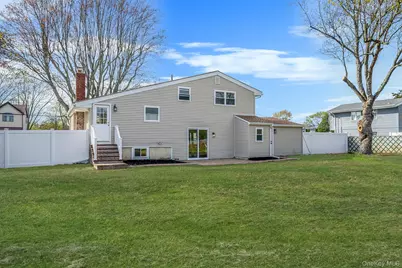 25 Greentree Drive, Oakdale, NY 11769 - Photo 38