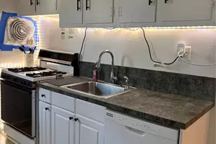254 Hempstead Ave, Rockville Centre, NY 11570 - Photo 20
