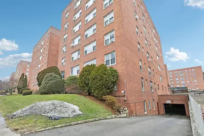 30 N Broadway #5H, White Plains, NY 10601 - Photo 4