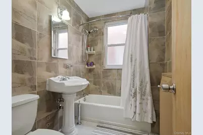 4450 Matilda Avenue, Bronx, NY 10470 - Photo 10
