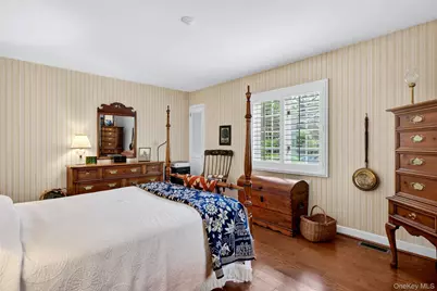 18 Old Farm Road, East Hills, NY 11577 - Photo 14
