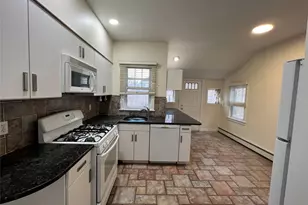 8 Bogart Ave, Port Washington, NY 11050 - Photo 12