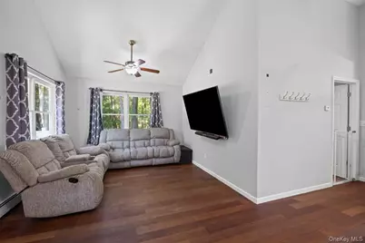 283 Railroad Avenue, Center Moriches, NY 11934 - Photo 2