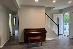 218 Bayview Dr, Mastic Beach, NY 11951 - Photo 4