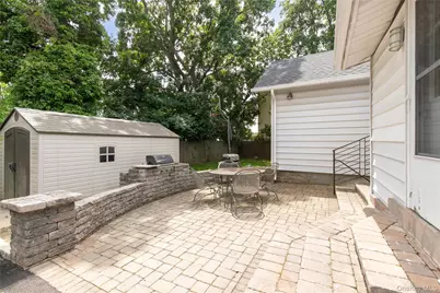 367 Summit Avenue, Cedarhurst, NY 11516 - Photo 24