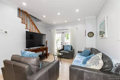 367 Summit Avenue, Cedarhurst, NY 11516 - Photo 6