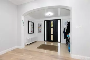 367 Summit Ave, Cedarhurst, NY 11516 - Photo 4