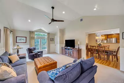 4 Long Hill Road, Smithtown, NY 11787 - Photo 8