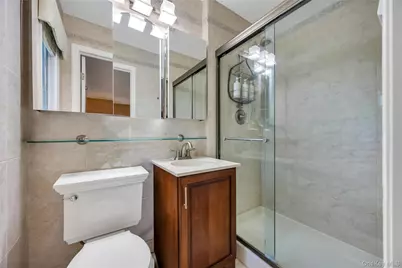 4 Long Hill Road, Smithtown, NY 11787 - Photo 20