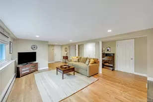 4 Long Hill Rd, Smithtown, NY 11787 - Photo 26