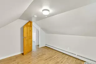 96 Washington Dr, Mastic Beach, NY 11951 - Photo 18