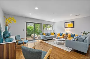 17 Top of the Ridge, Mamaroneck, NY 10543 - Photo 2