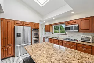 335 Strawtown Rd, New City, NY 10956 - Photo 8