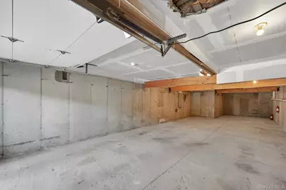 84 E Pine Street, Long Beach, NY 11561 - Photo 14
