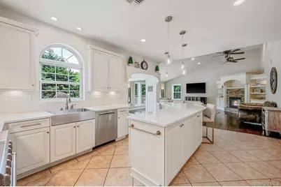 20 Hancock Court, South Setauket, NY 11720 - Photo 24