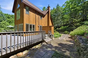 73 Glen Rd, Calverton, NY 11933 - Photo 22