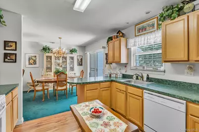 702 Pebble Beach Path, Riverhead, NY 11901 - Photo 6