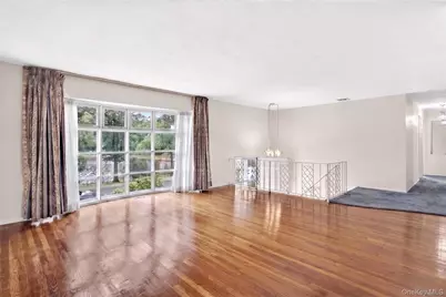 726 University Street, Valley Stream, NY 11581 - Photo 4