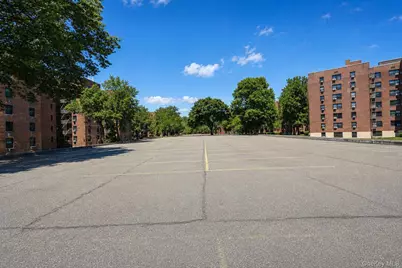75-05 210th Street #4N, Oakland Gardens, NY 11364 - Photo 28