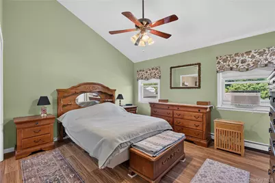 14 Blossom Grove Court, Highland, NY 12528 - Photo 12